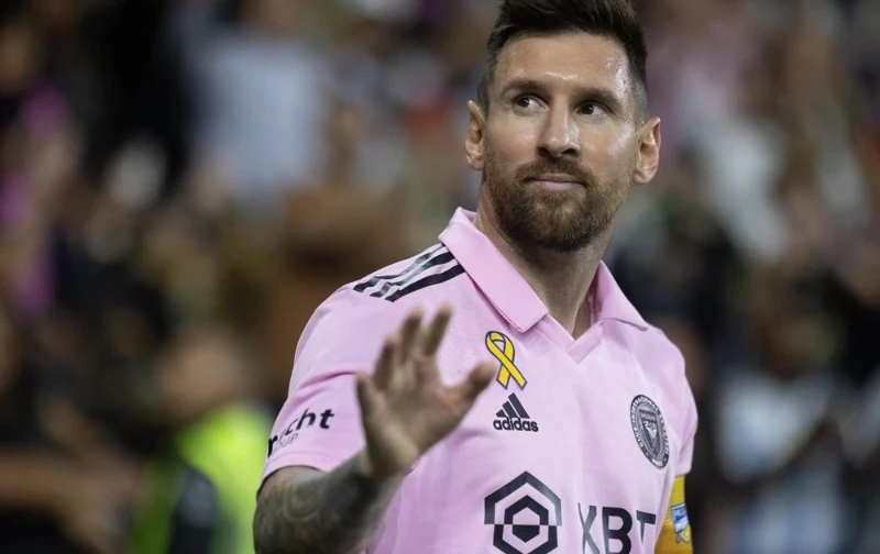 Sự nghiệp bóng đá của Lionel Messi bắt đầu tại Barcelona